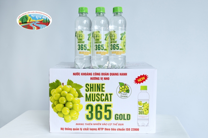 Nước khoáng vị Nho - SHINE MUSCAT 365 GOLD